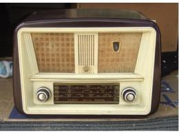電子管收音機和晶體管收音機哪個好