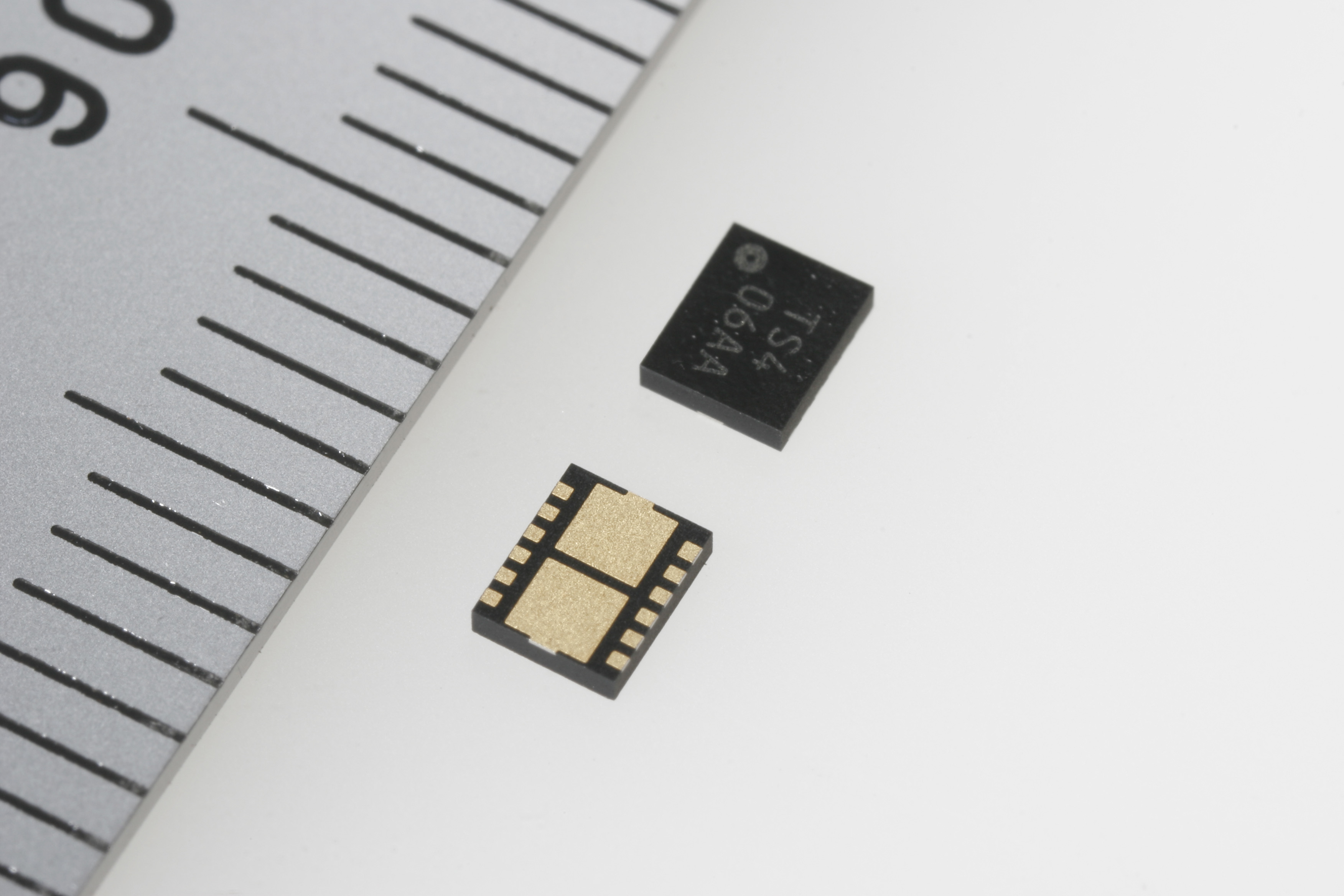 特瑞仕半导体推出3a降压dc/dc控制器与p-ch power mosfet一体的多芯片