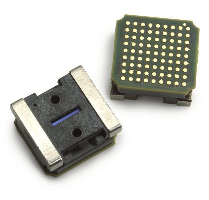 图5:micropod光学模块使用lga安装在fpga封装上,仅需8.2mm x 7.