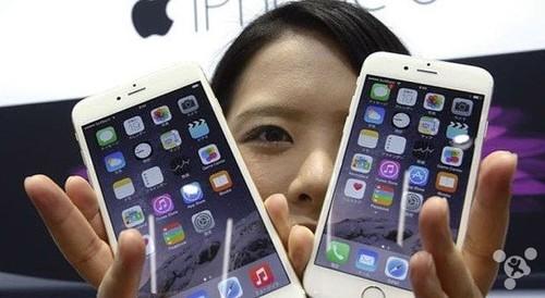 销量下滑,苹果回美国都是中国品牌逼的?