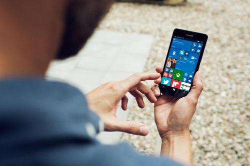 微软未放弃手机业务:Surface Phone亮相B站
