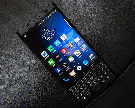 中国手机排行榜_黑莓为什么不做手机_手机助手