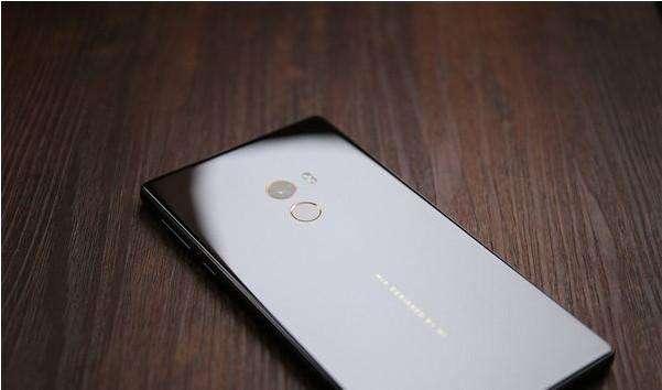 厂商都在拼全面屏,OPPO R11s\/vivoX20能和iP