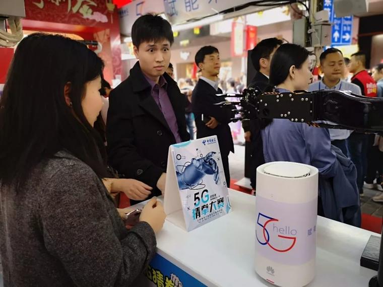 中国电信第一个5G业务体验城市落定,谁来吃螃