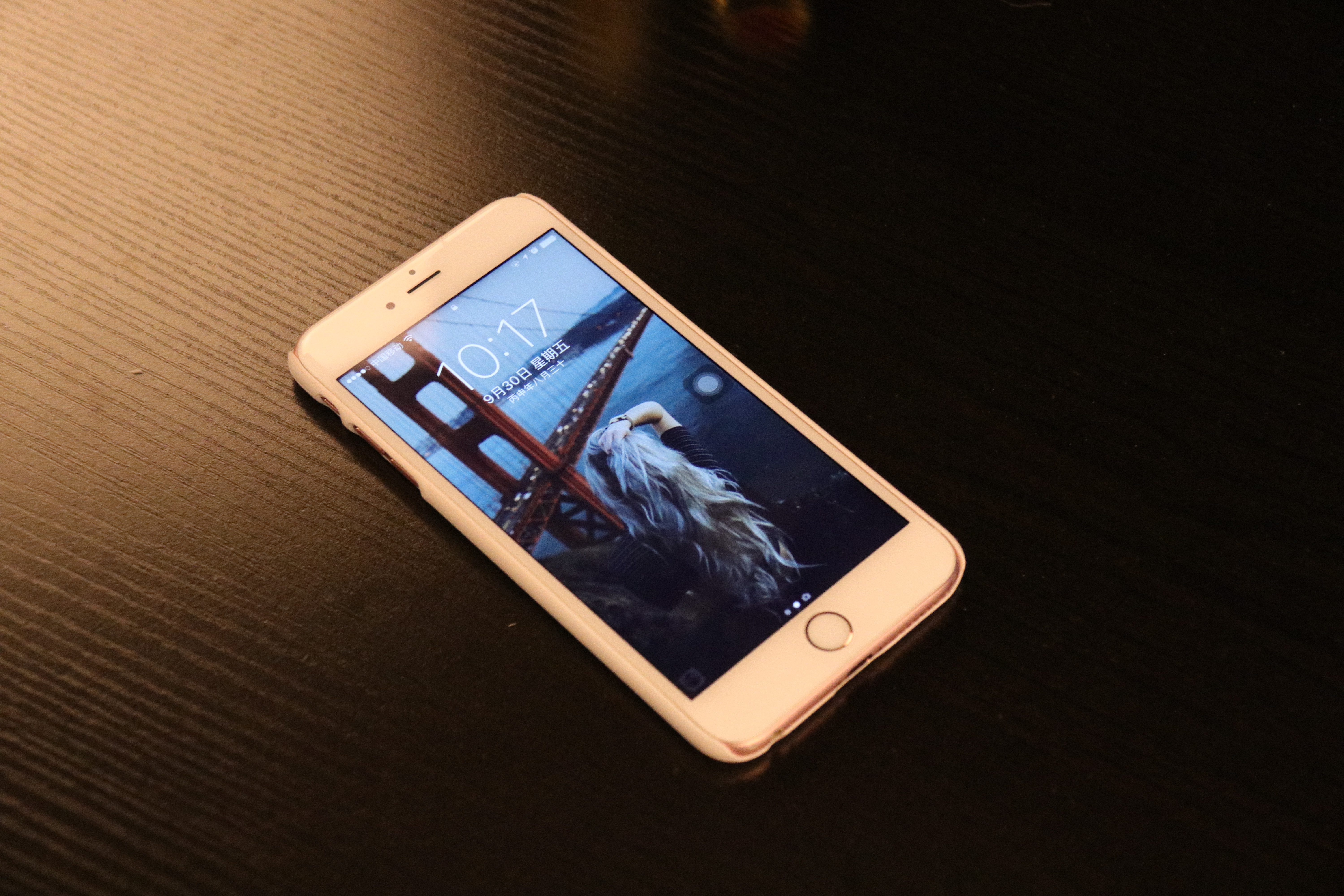 iphone se2壁纸,iphone se壁纸高清官方 iphonese2深度分析或将保留touchid