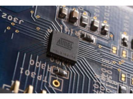 印刷线路板与芯片的区别 印刷电路板的材料是什么