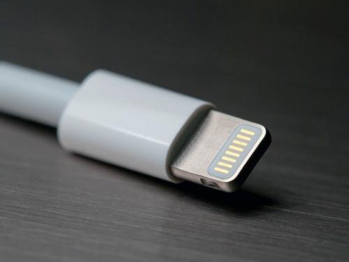 5dfc293c85cb2-thumb.jpg