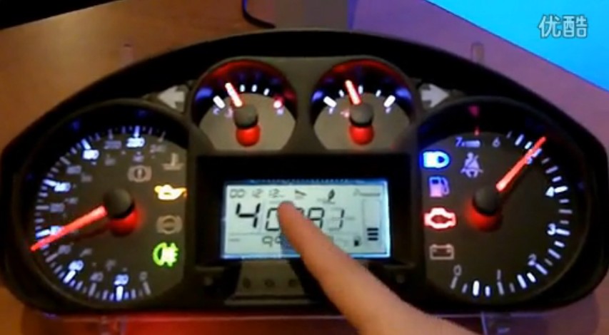 Low-end instrument cluster application
